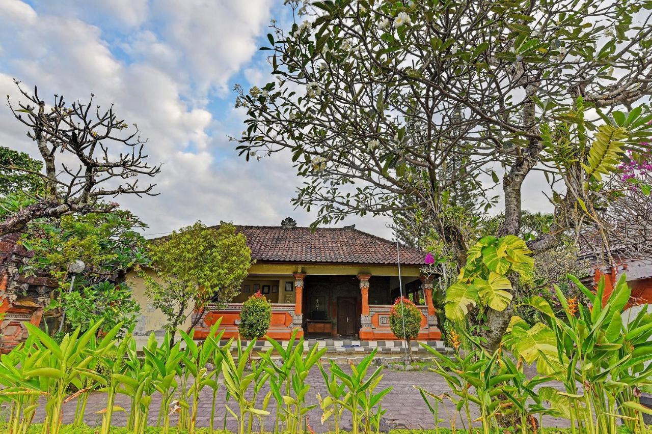Oyo 91503 Hotel Gedong Ayu Near Sanur Убуд Екстер'єр фото